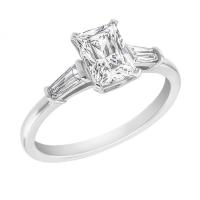 Zásnubní prsten s emerald diamantem Talmar